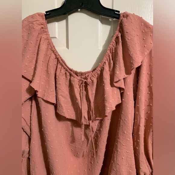 3/$28❤️❤️SHEIN Off the shoulder rose color size XL - Picture 4 of 6